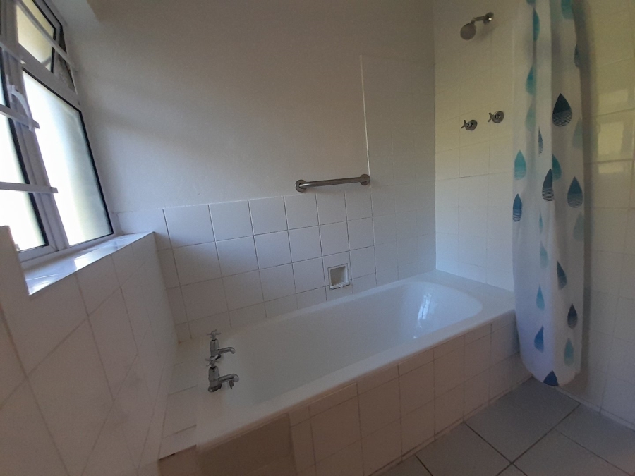 2 Bedroom Property for Sale in Kenilworth Western Cape